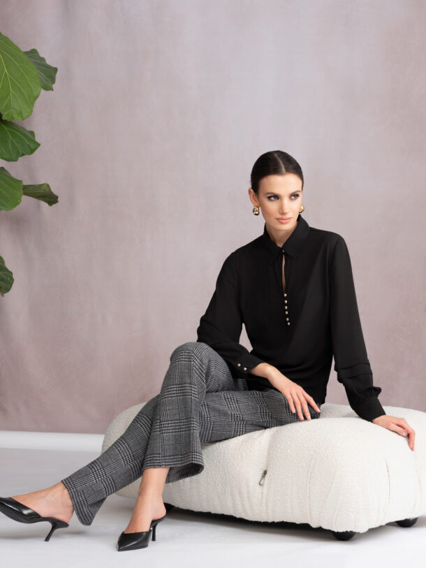 Alison Sheri Blouse A46247 - Black
